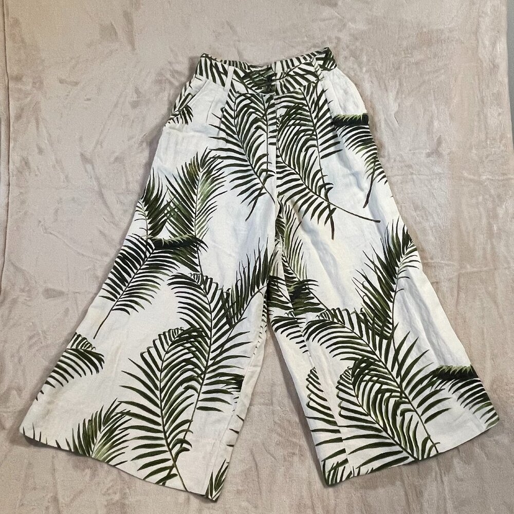 H&M Women’s Tropical Print High-Waisted Wide-Leg Linen Blend Gaucho Pants